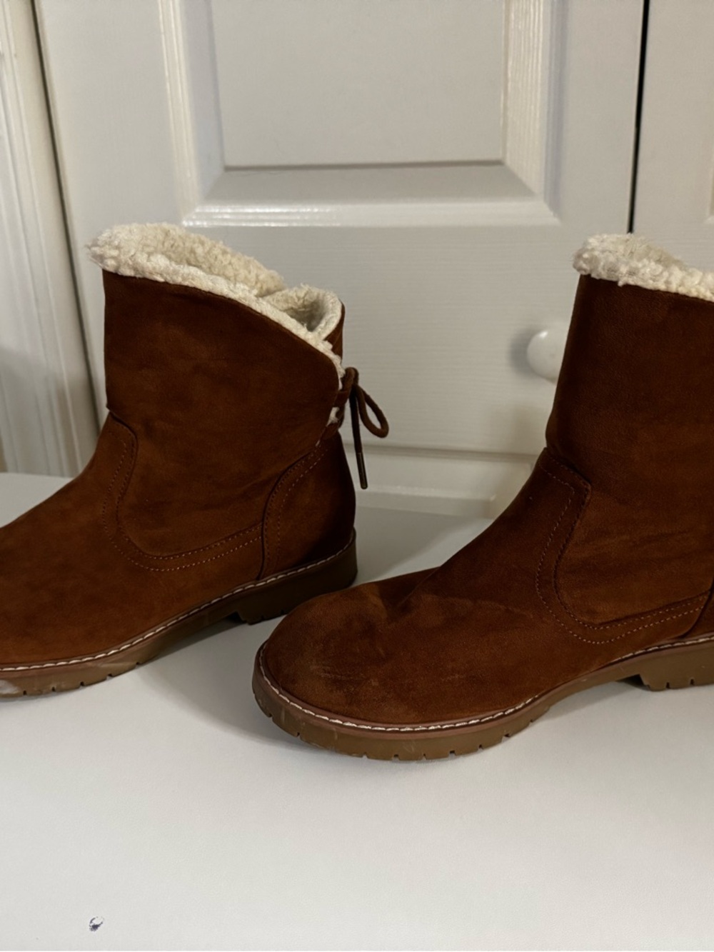 American Eagle Outfitters Brown Suede Shearling-Lined Ankle Boots